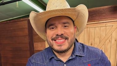 Daniel Montoya comparte esperanzadora noticia sobre la salud de su mamá