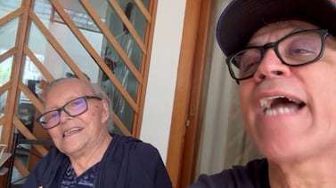 (Video) Alejandro Rueda visitó al actor Lucho Barahona y está puras tejas a sus 94 años