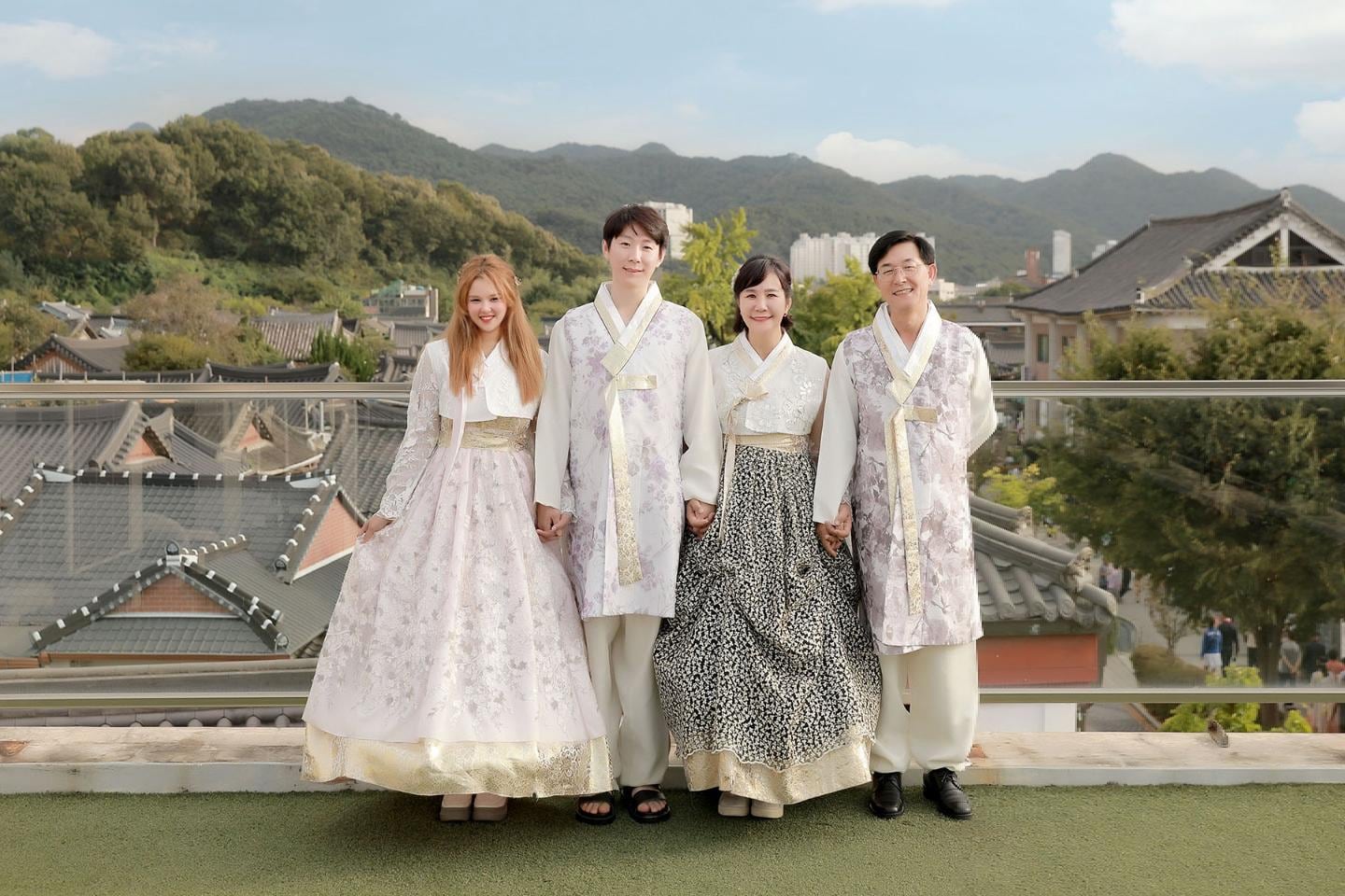 La tica Sharon Espinoza vive una hermosa historia de amor con el surcoreano Jeong Uh.