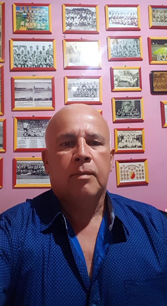 Alejandro Ramírez, coleccionista fotos Herediano