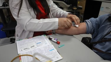 Hospitales están en alerta roja debido a grave escasez de sangre en Costa Rica