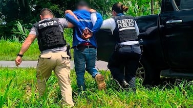 ¡Se les escapó! Capturan a sospechoso que huyó por la montaña tras operativo Riverside