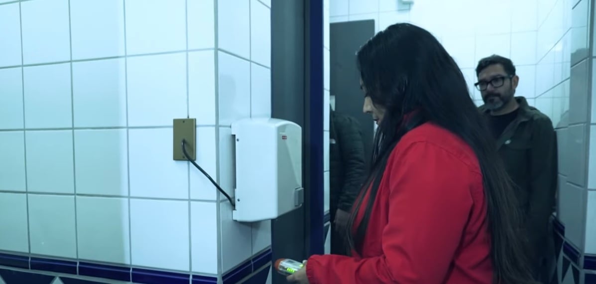 El temido Hombre del Sombrero, una de las figuras paranormales más inquietantes que se han reportado en Costa Rica, también ronda el edificio de la Cadena Radial Costarricense, ubicado en La Uruca.