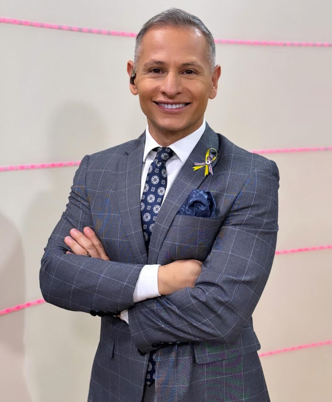 Alejandro Ramírez, periodista de canal 8 de Multimedios.