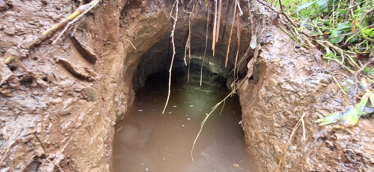 Recope intervino seis túneles y cuatro tomas ilegales en Moín y Liverpool, Limón. Foto: Recope