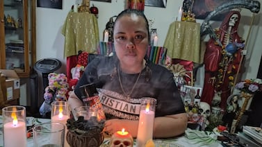 Bruja le tiró las cartas del tarot a Wálter Centeno y lo que vio le paró la peluca