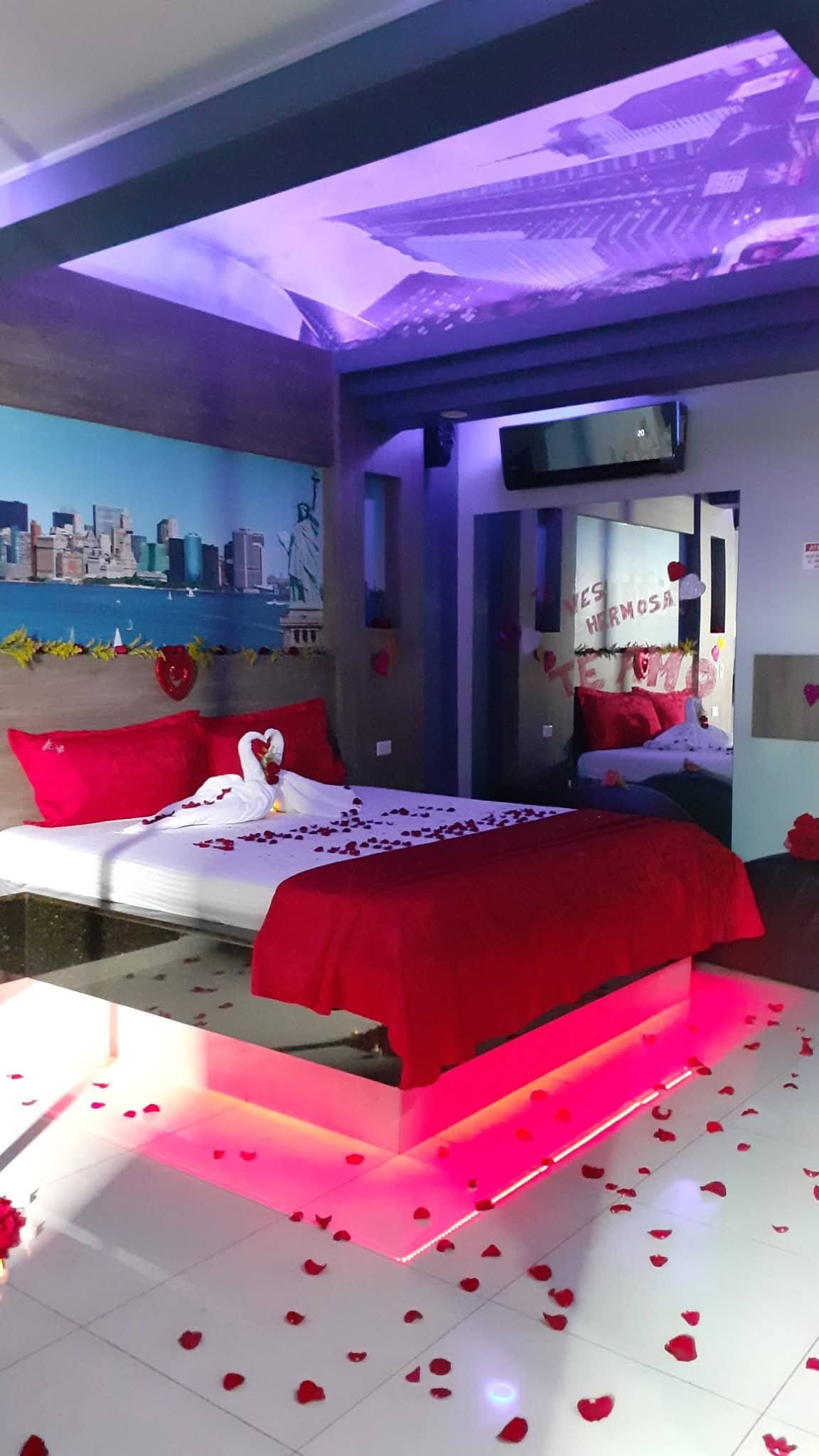 Motel Infinity decomisado por el ICD, nadie lo quiere comprar.