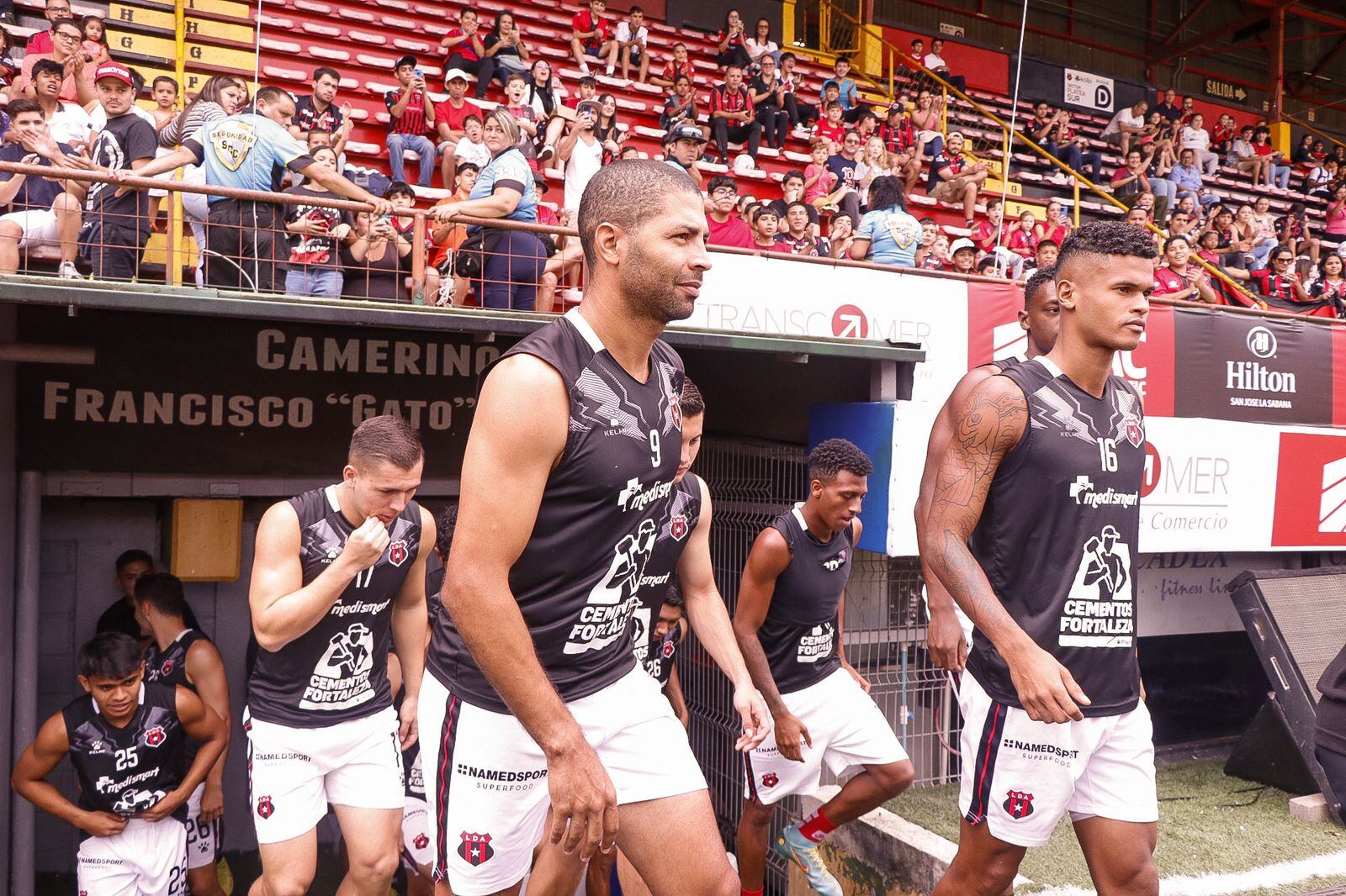 Álvaro Saborío se integró a los entrenamientos con Alajuelense. Lilly Arce.
