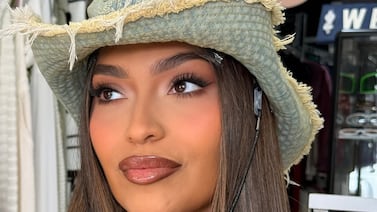 Modelo Daniela Simpson presumió las dos grandes razones por las que está tan feliz