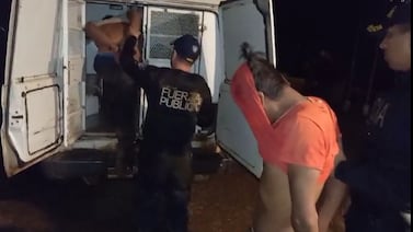 Sospechosos de degollar a pareja cayeron por cometer un grave error