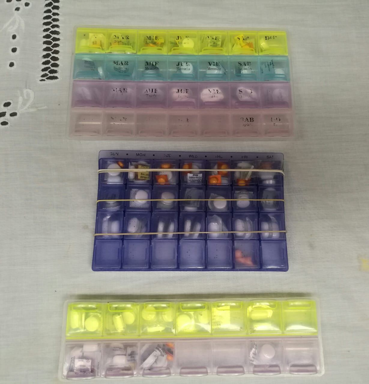 Abuelitos que toman más de cinco pastillas al día deben cuidarse muy bien