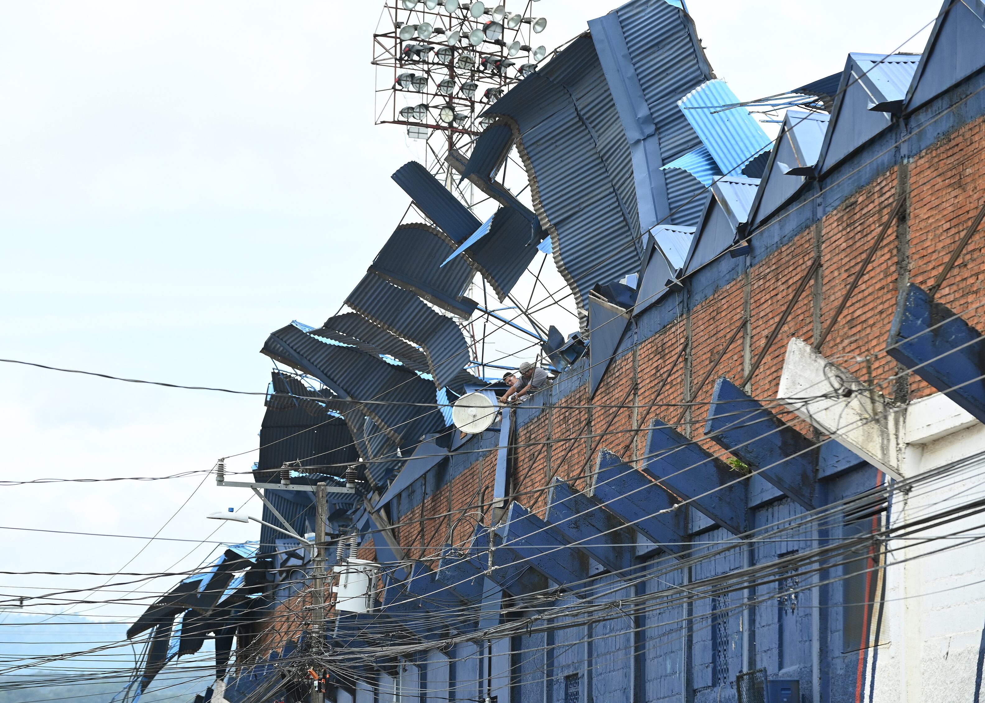 Lluvias causan estragos en Cartago.