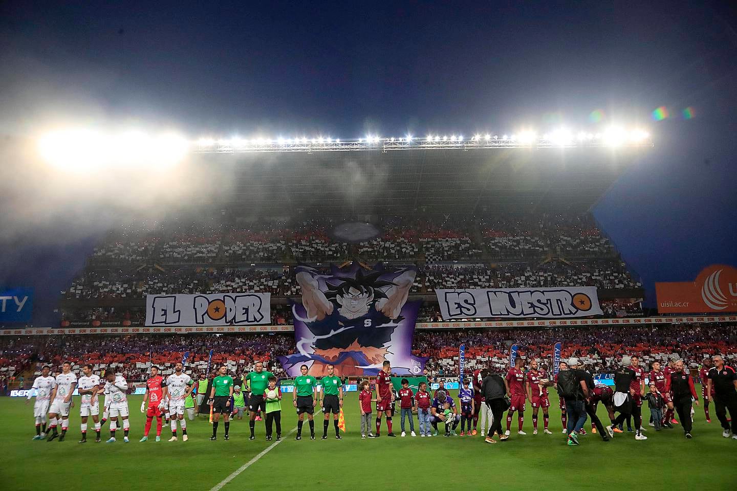 Saprissa ya había conmemorado la el legado de Akira Toriyama con este tifo. (Rafael Pacheco Granados)