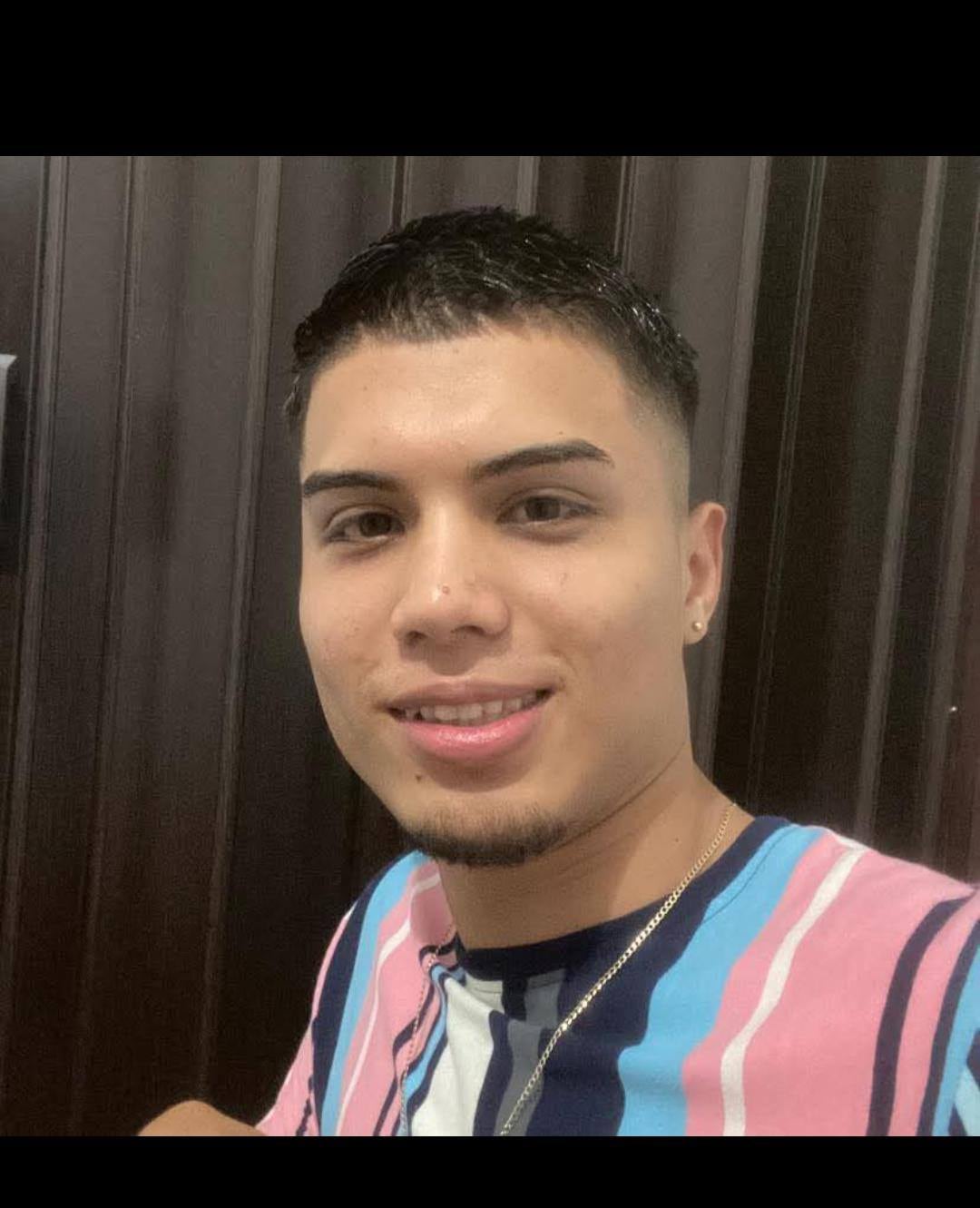 Un joven identificado como Andrey Serrano Vega, de 23 años, fue asesinado a balazos la noche de este viernes 15 de mayo en Aralias de Guácimo. Foto: Tomada de redes sociales