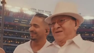 Así fue como abuelito tico fue escogido para bailar junto a Bad Bunny en el Super Bowl