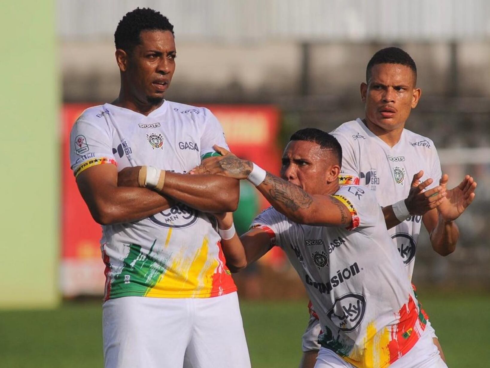 Limón Black Star empató contra Cariari gracias a una diana de Henry Cooper. Fotografía: LBS