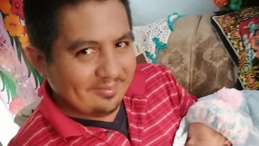 Mamá esperó a su hijo toda la noche sin saber que había muerto en trágico accidente