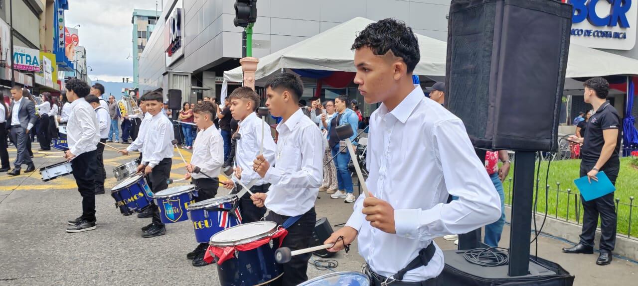 conmemoración del 177 aniversario de la Fundación de la República, hecho que se dio 31 de agosto de 1848.