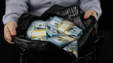 Se volvió millonario tras ganar la lotería, pero un amigo lo demandó y se quedó sin nada