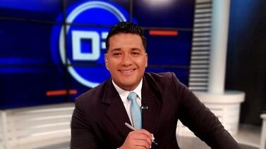 Gustavo Díaz pasó de ser reportero a guía turístico junto con su novia