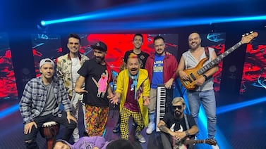 Cantante y novia de uno de Los Ajenos por poco muere después de un viaje que hicieron