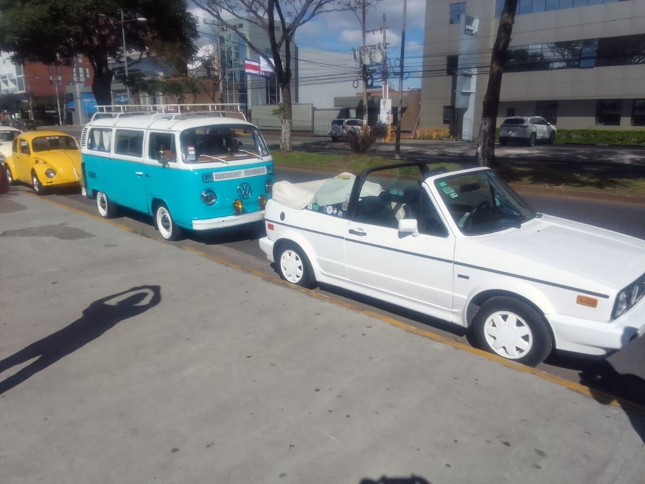 Una de sus actividades favoritas es asistir a exhibición de clásicos. Foto: Cortesía.