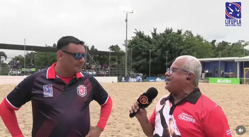 Stewart Gómez, presidente de la Liga de Fútbol Playa.