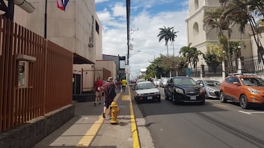 Hombre jaló del pelo a embarazada y la encerró, ya recibió merecido castigo