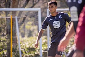 Exjugador del Saprissa se convierte en legionario y fue presentado en su nuevo club