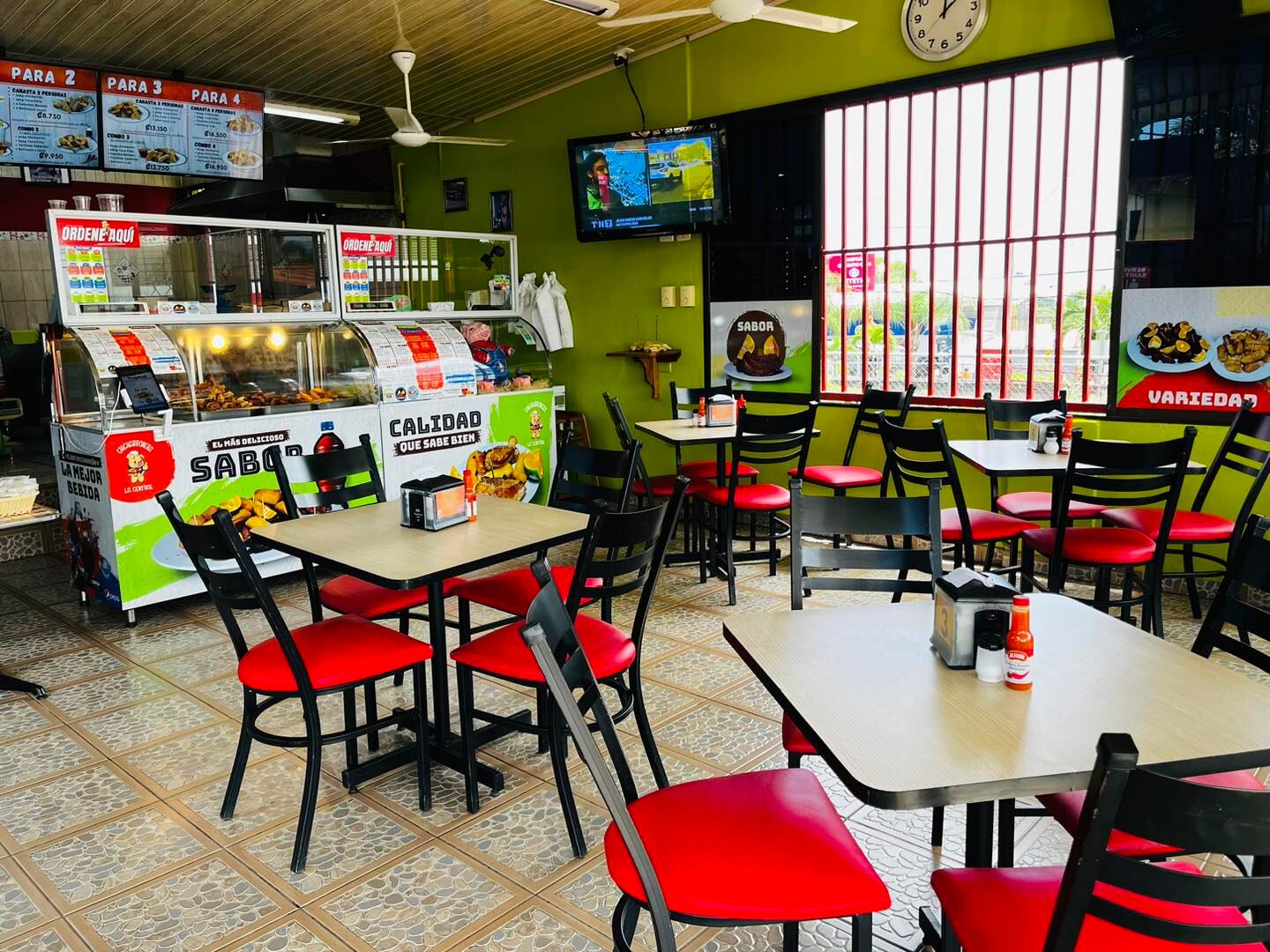 La Chicharronera La Central se ubica en Turrúcares de Alajuela. (Tomada de Facebook)