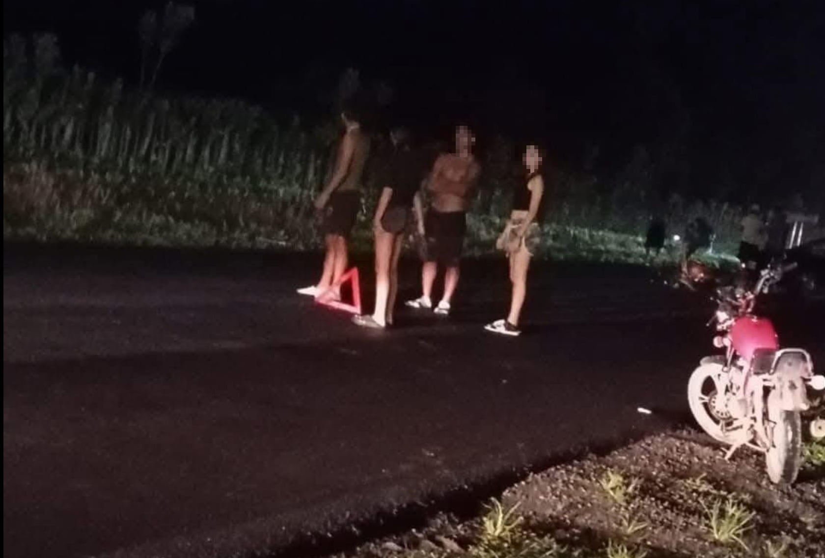 Un señor de 60 años murió y un muchacho de 22 años resultó gravemente herido en el choque. Foto Noticias Limón.