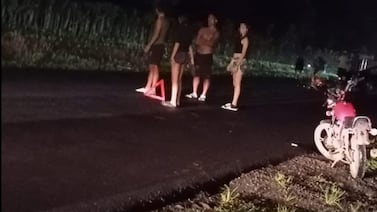 Choque entre carro, motocicleta y bicicleta termina cobrando la vida de señor de 60 años en Limón
