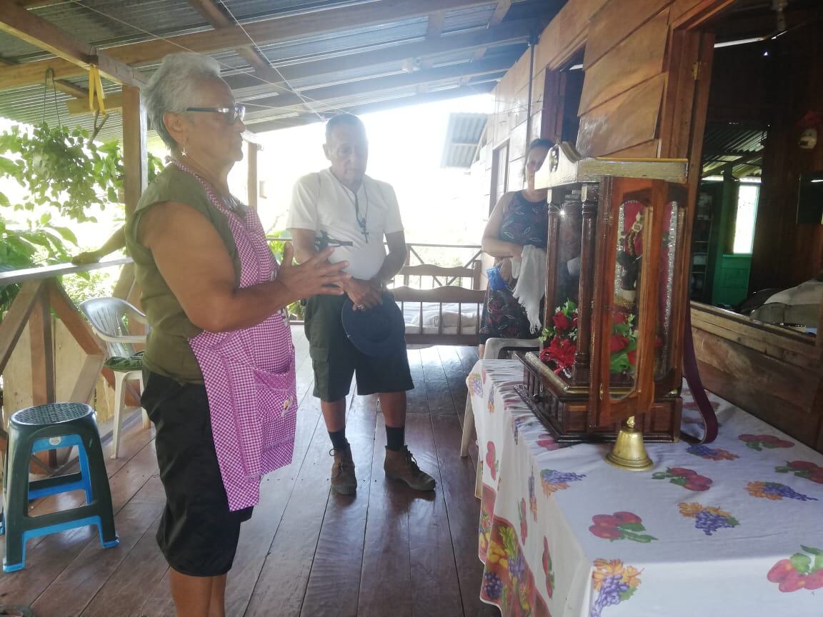 Con la ayuda de la tecnología y con la misma devoción, alegría, tradición y rescate de los valores de zona, el cantón de Santa Cruz en Guanacaste está enfiestado con las celebraciones a su santo patrono, Santo Cristo de Esquipulas.