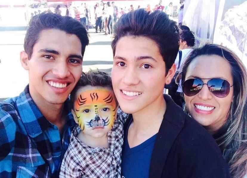 Norman Aguilar Castro en un joven de 29 años padece el padece el síndrome Von hippel lindau