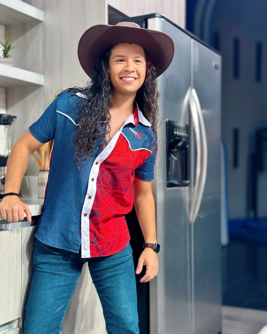 Davis Núñez, comediante de Repretel