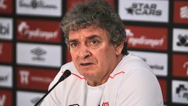 Óscar Ramírez se sincera: habló de Bryan Ruiz en la Selección, de su regreso y del Pipo González