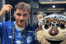 Creador de contenido español contó la historia de cómo se hizo fan del Cartaginés en su viaje a Costa Rica