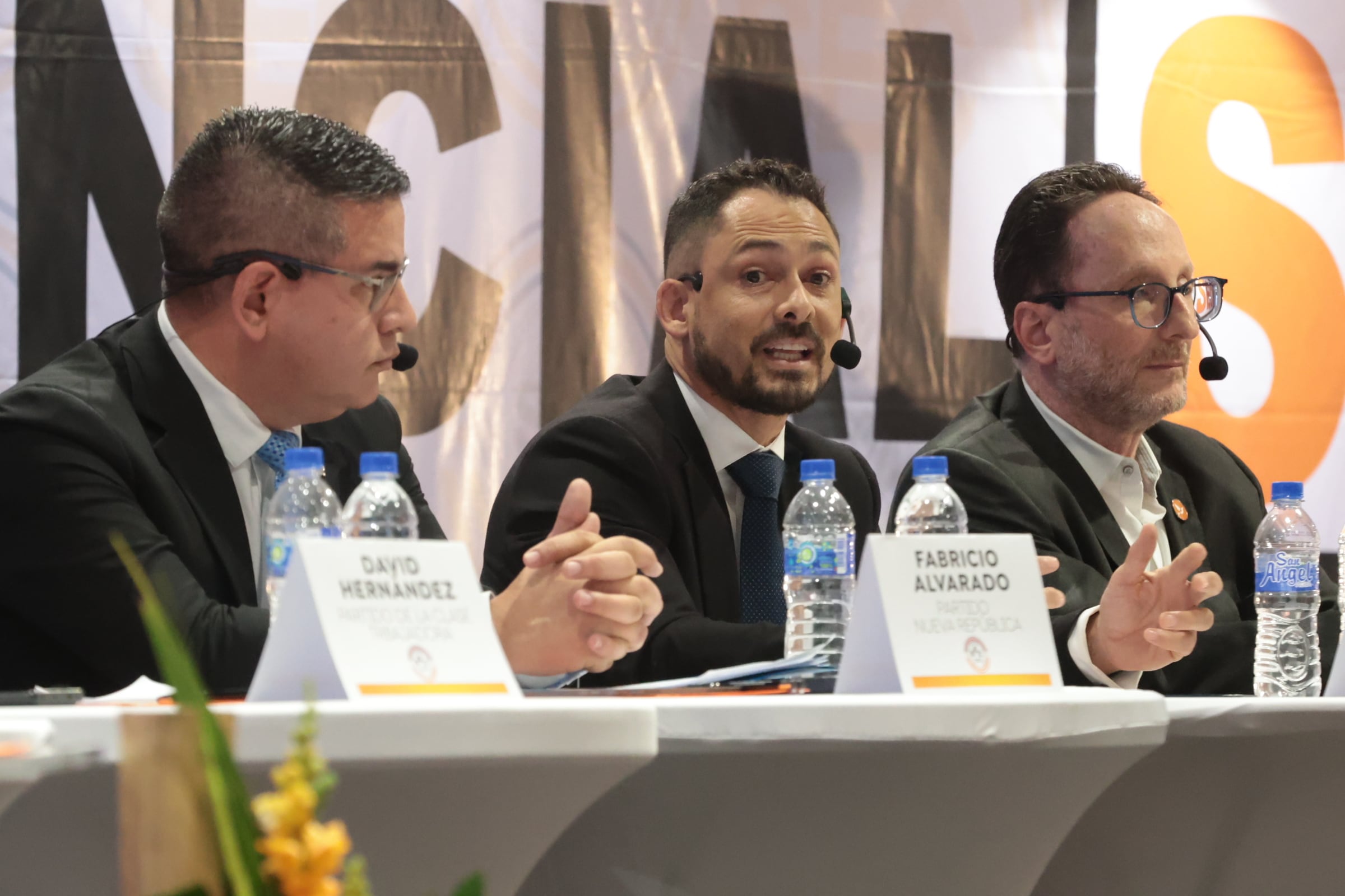 Debate de candidatos presidenciales sobre el futuro de la educación
