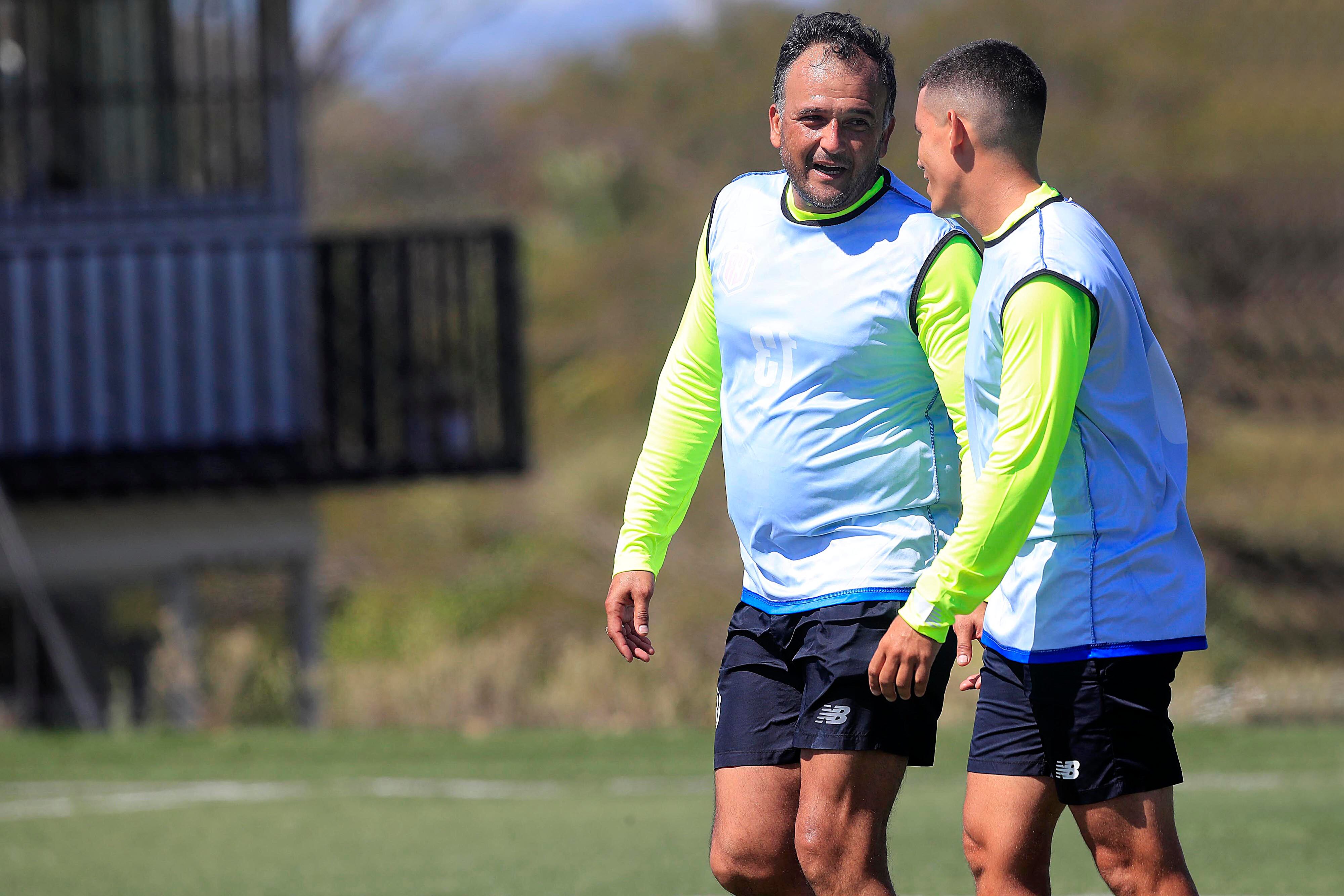 08/01/20023        Proyecto Gol. Los árbitros empezaron, este lunes por la mañana, su pretemporada de entrenamientos como parte de la preparación para poder dirigir el Torneo de Clausura, de la Liga Promérica.
