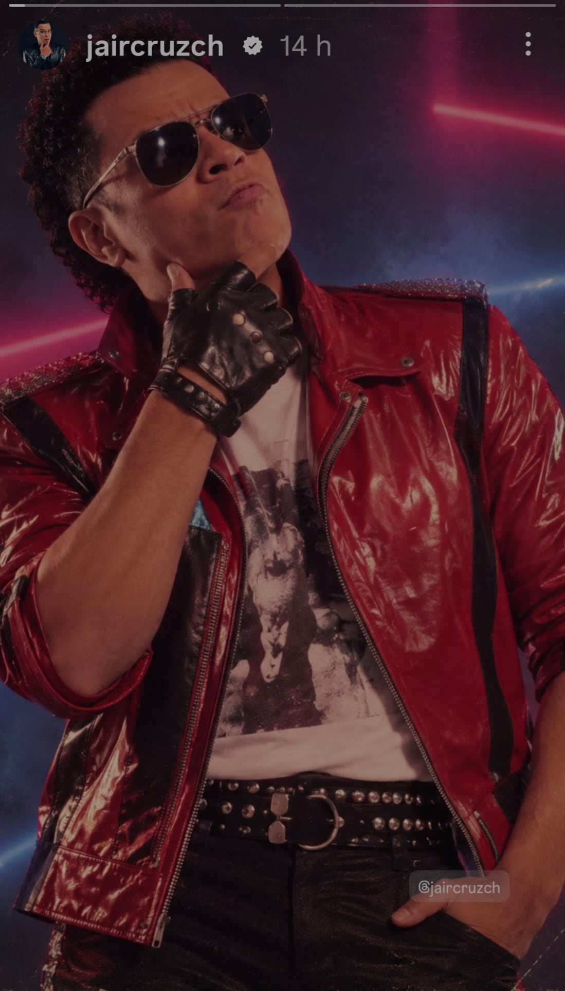 Famositicos, cantantes e influencer se unieron al trend de los 80’s.