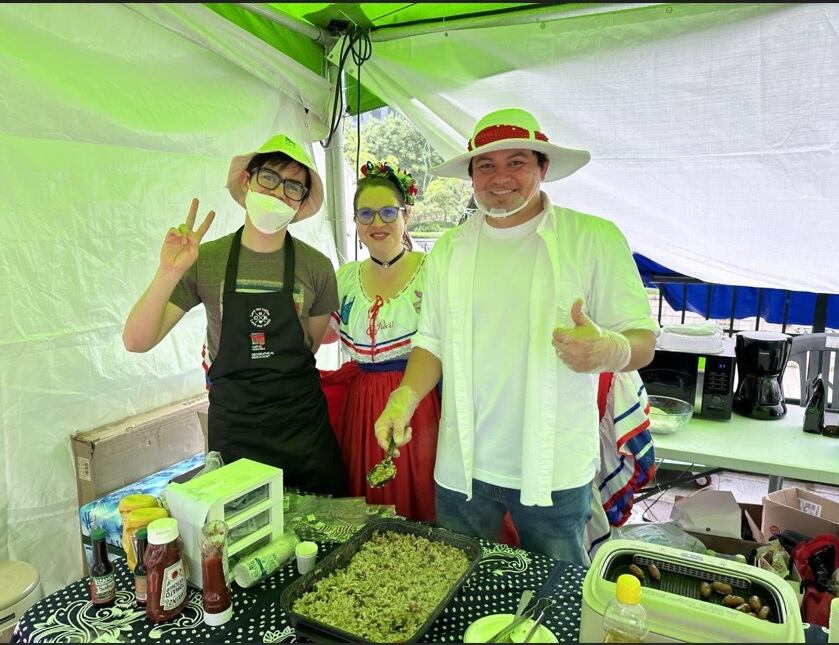 El sabor del Gallo Pinto y la música tradicional costarricense deleitaron este fin de semana a miles de coreanos en Seúl. La comunidad de ticos participó junto a la Embajada de Costa Rica en Corea del Sur, en el “Festival de la Amistad”