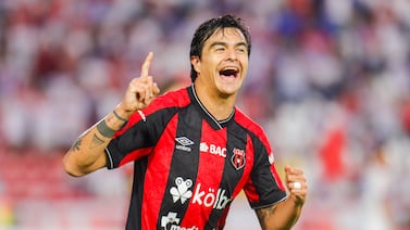 Diego Campos podría marcar un récord histórico con Alajuelense este sábado