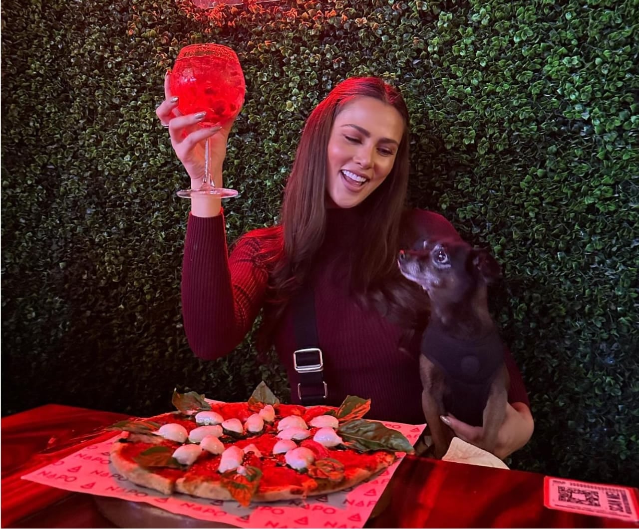 Karina Ramos mostró quien es su compañero ideal