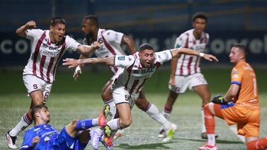 El pase de Saprissa a semifinales revive las frases más típicas de la afición morada