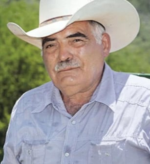 Don Antero Ugalde es el padre de Ana Bárbara.
