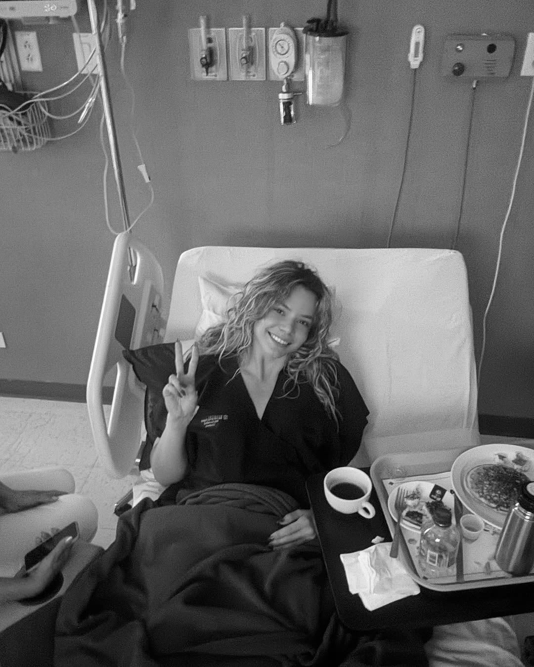 Carolina Rodríguez, exmiss Costa Rica, internada en el hospital abril 2025.