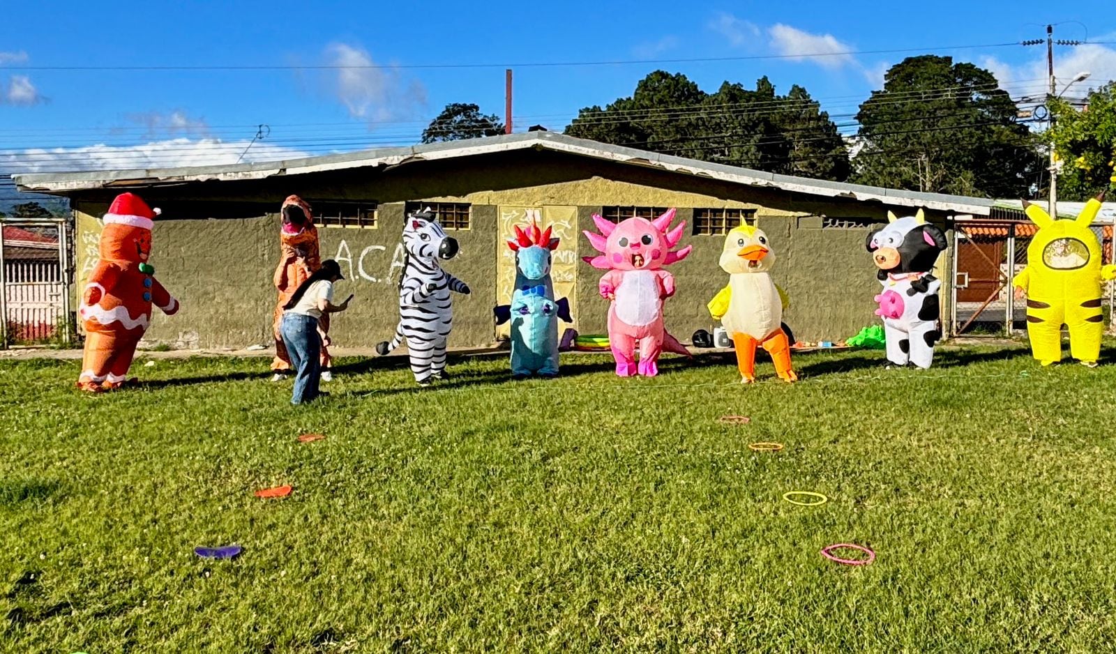 Familia lleva la Navidad a otro nivel en Guadalupe