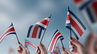 Joven costarricense sorprende en España con lo que dijo sobre la bandera de Costa Rica