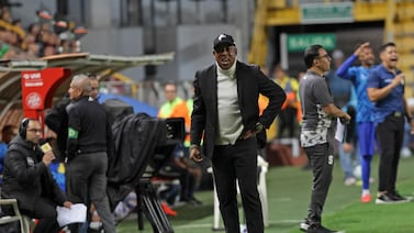 Hernán Medford no solo le tiró a Josué Quesada, también le repartió a otra figura de la televisión