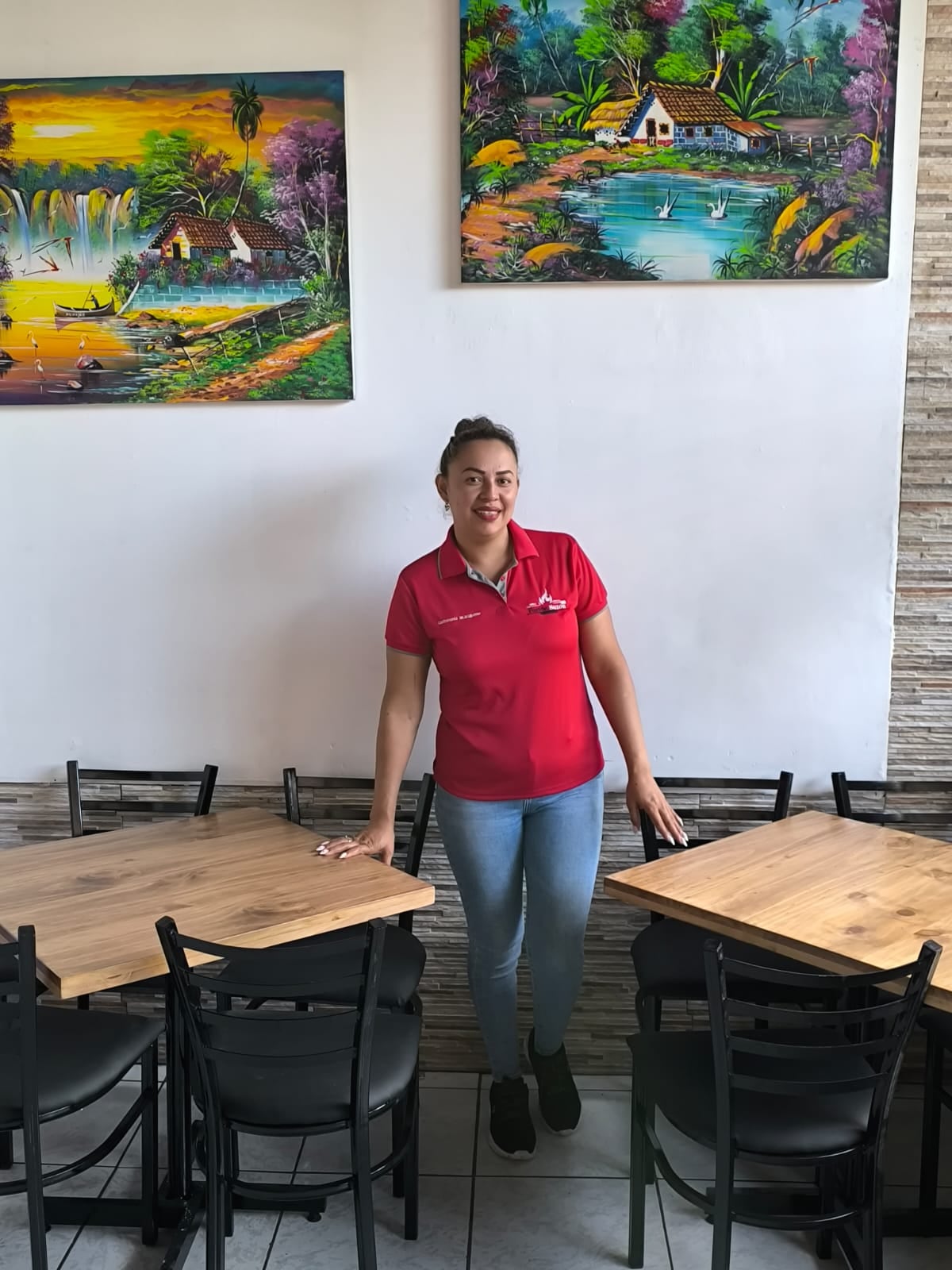 Zenia Narváez reabrió su restaurante en Curridabat